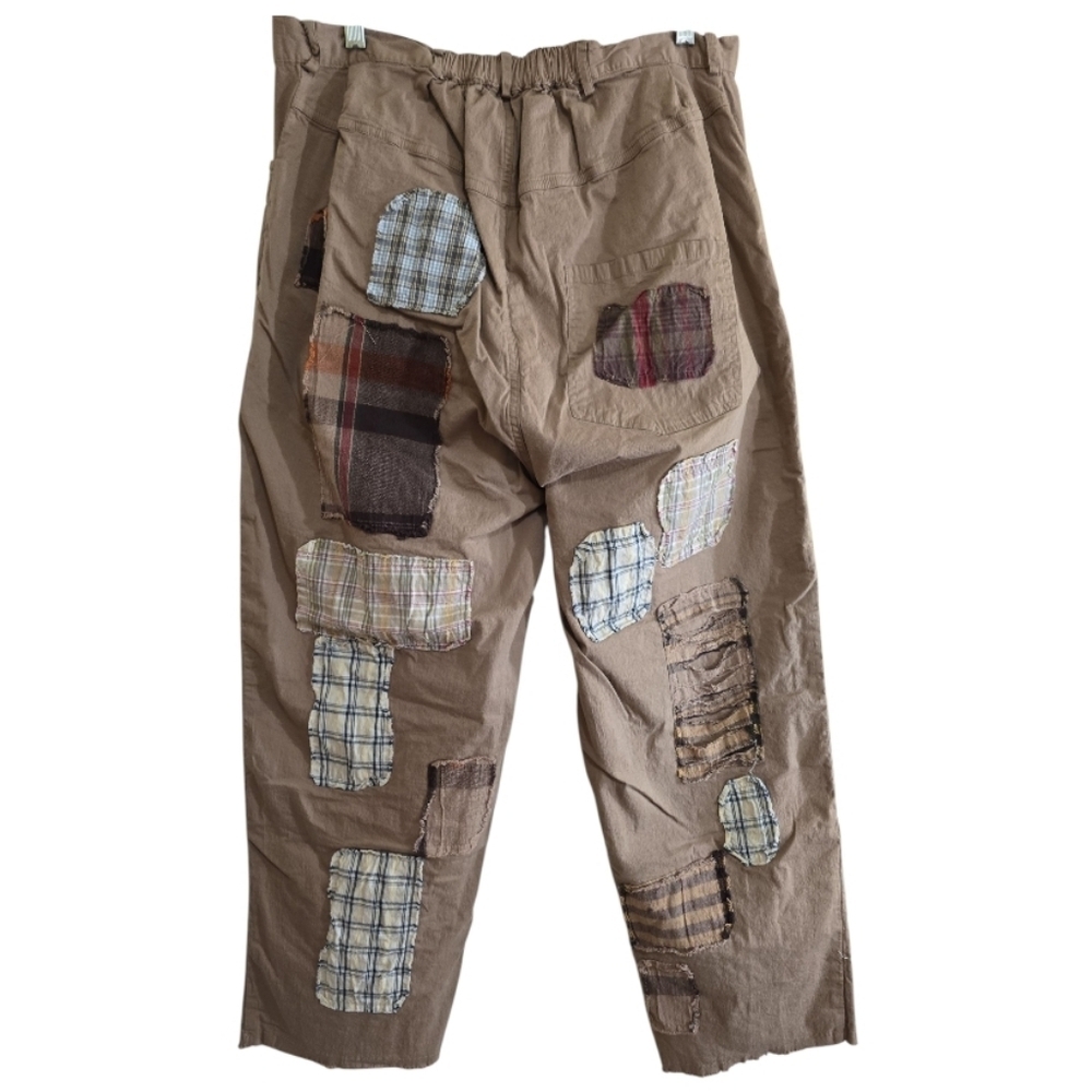 Jaded Gypsy Traveling On Pants Khaki with Plaid Patches L/XL Button Fly - Picture 4 of 7